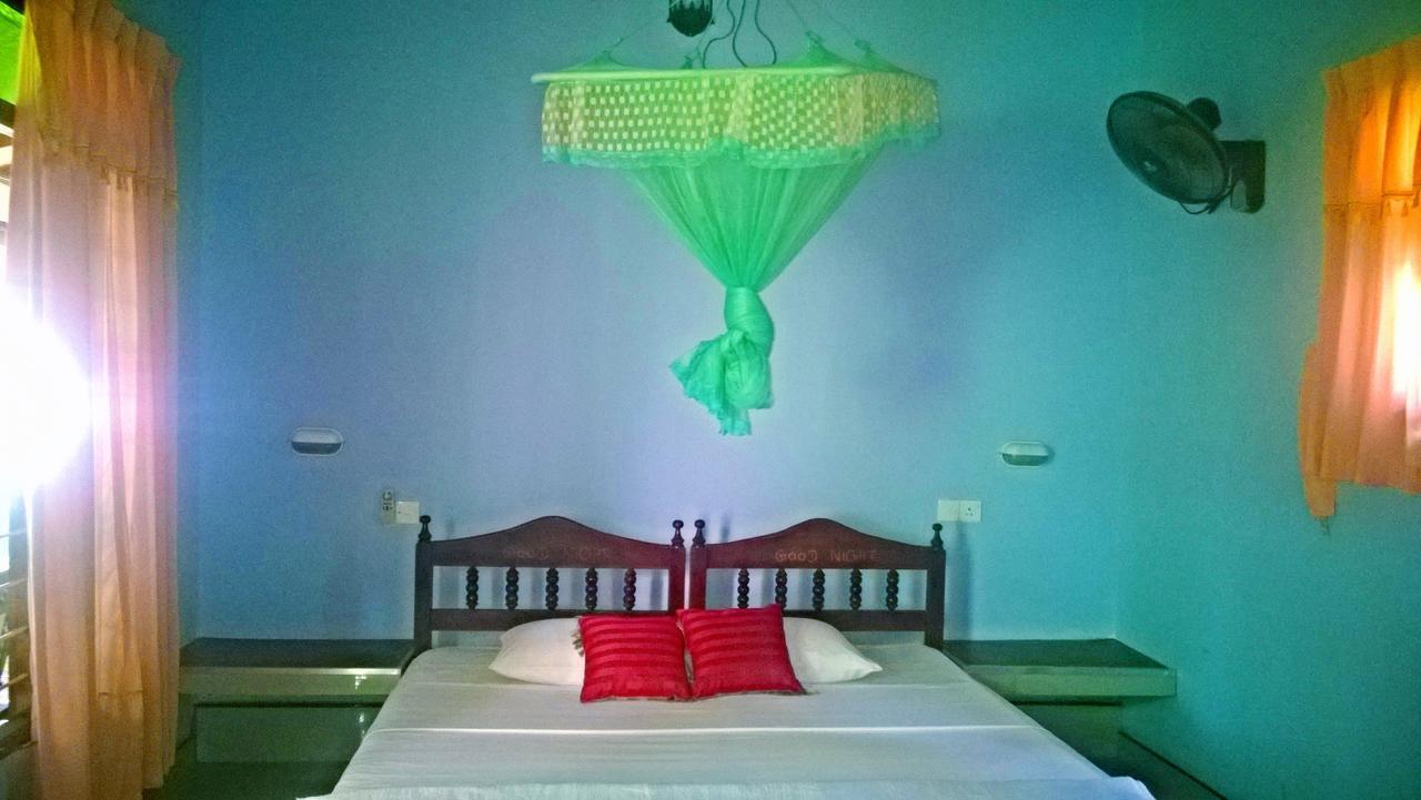 Sigiri Holiday Inn Inamaluwa Kültér fotó